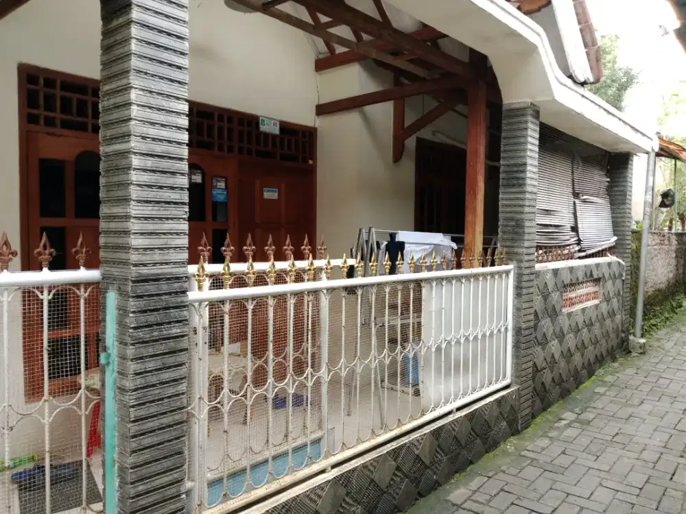 DIJUAL RUMAH SIAP HUNI – LOKASI STRATEGIS PANINGGILAN UTARA, CILEDUG