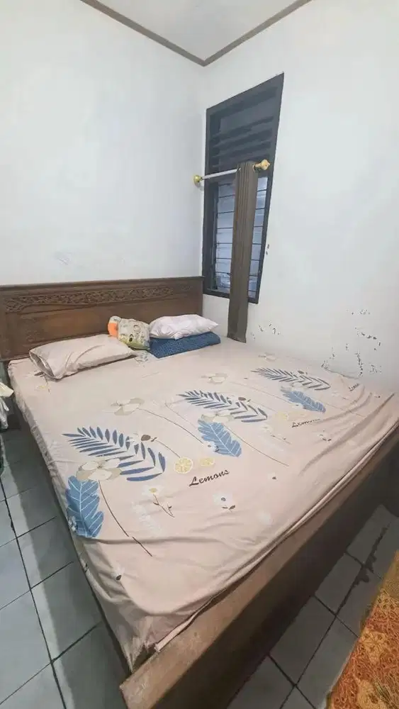 dipan jati dan meja rias jati