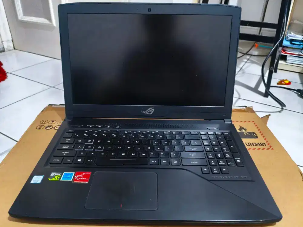 Dijual ASUS ROG Strix GL503GE - Spesifikasi Tinggi (1.5TB Storage)