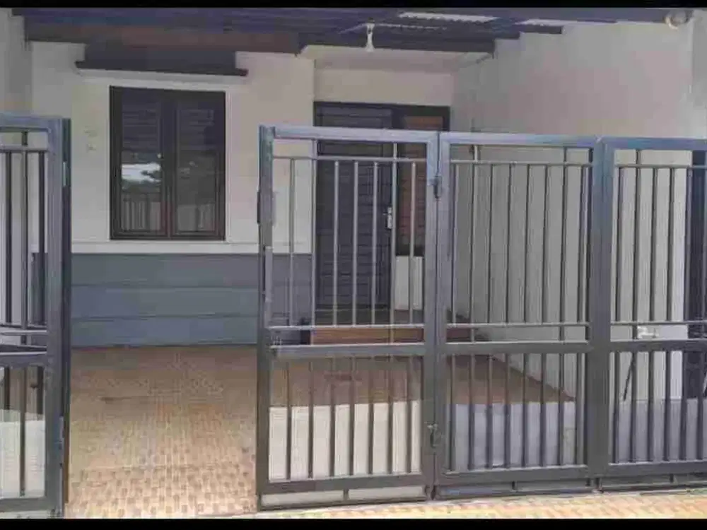 Dijual rumah Regensi Melati Mas
Serpong Utara Tangerang Selatan