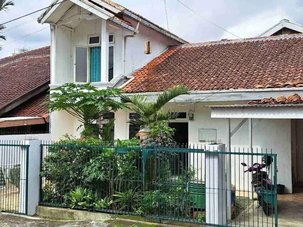 Jual Rumah Strategis Cocok untuk Kosan dekat Kampus Pakuan - Bogor