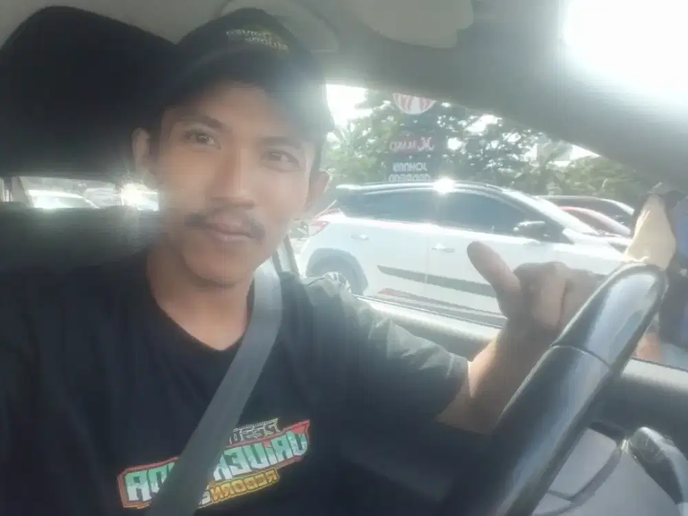 Cari pekerjaan supir pribadi