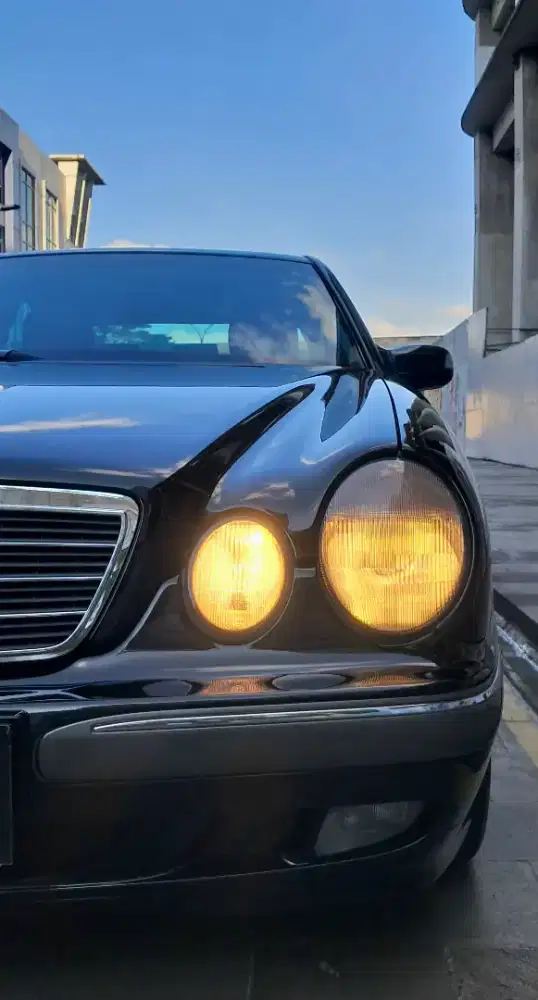 ANTIK ANTIK!! Mercy E260 Elegance AT 2001 TGN PERTAMA