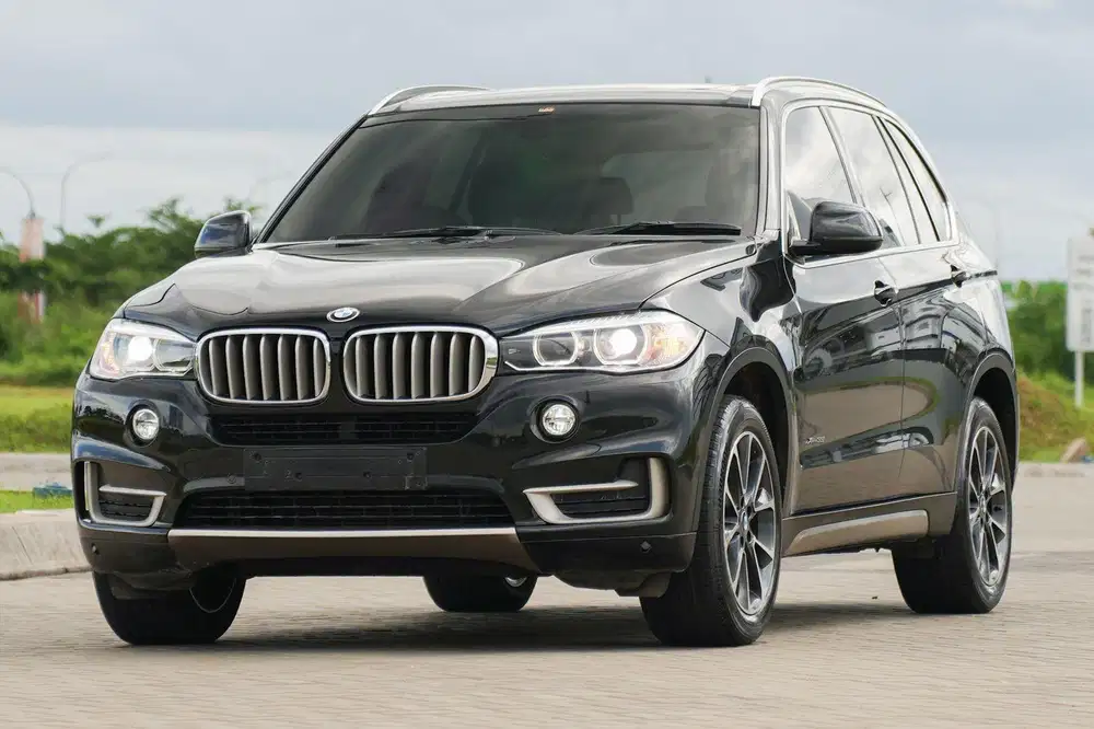 Power Meets Comfort! BMW X5 xDrive35i xLine 2017 RSE Pano! Glc250 c200