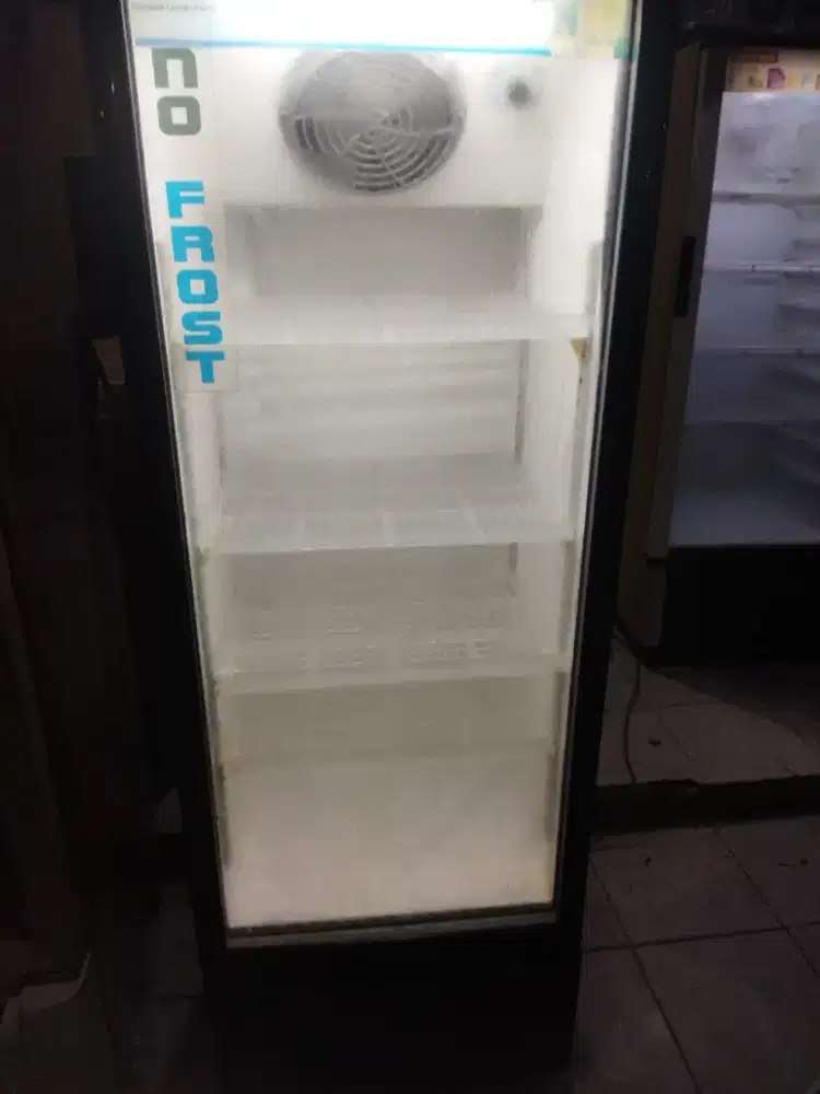 Jual butuh showcase kulkas pendingin minuman ukuran 4 rak