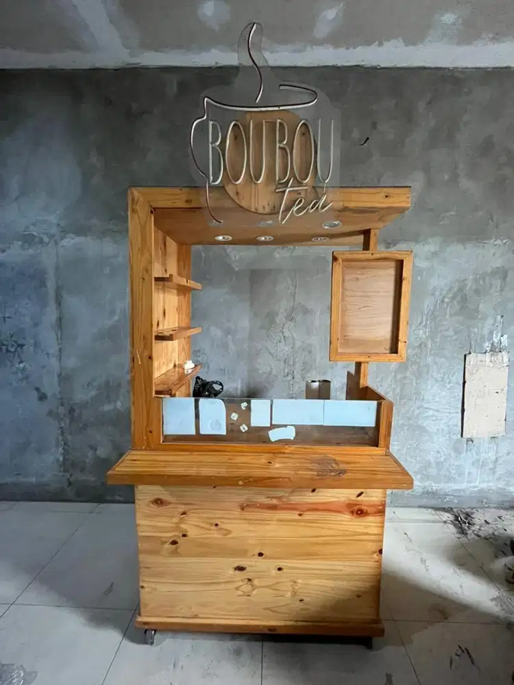 Gerobak minuman makanan dijual murah dan cepat