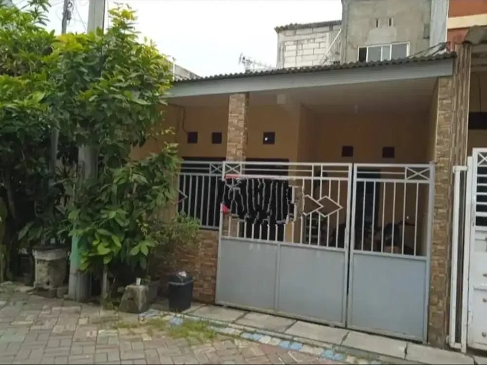 Dijual Rumah Murah Siap Huni Dekat Jembatan Suromadu Lokasi Kedinding Suromadu Surabaya Utara