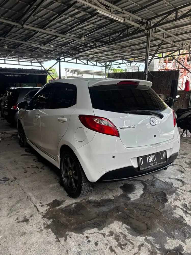 Mazda 2 2012 Bensin