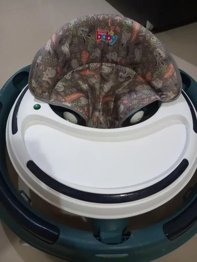 Baby Walker Merek Iora
