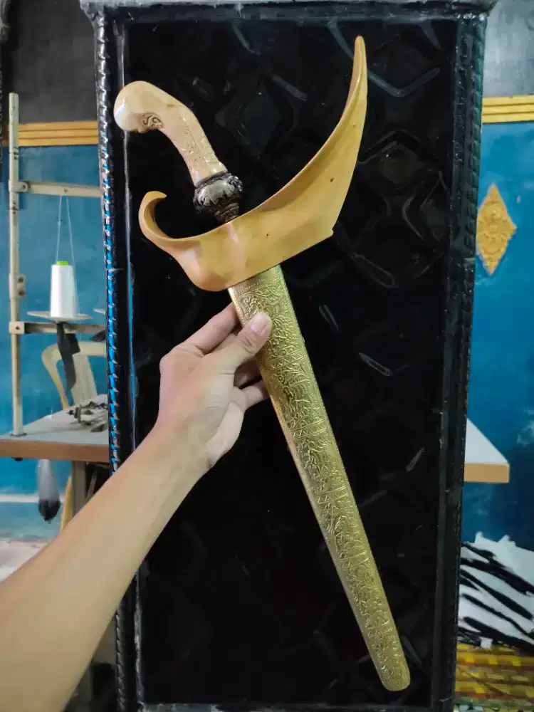 keris sengkelat luk ringkel