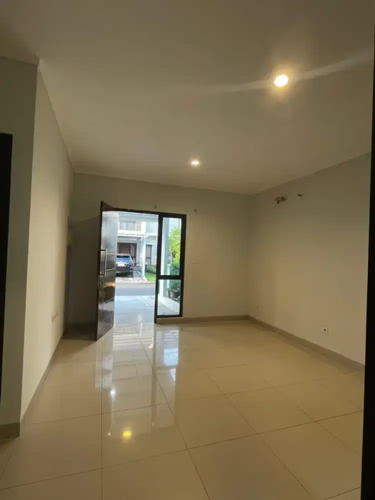 Sewakan Rumah Cluster Burgundy 2 Lt Summarecon Bekasi