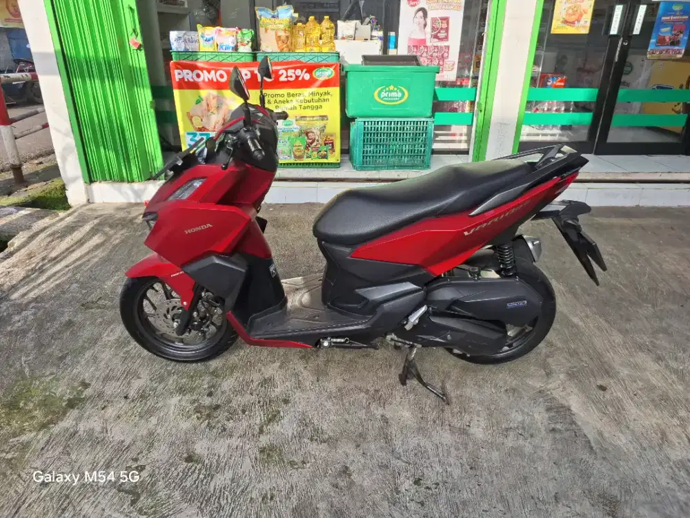 VARIO 160 CBS 2023. ISTIMEWA