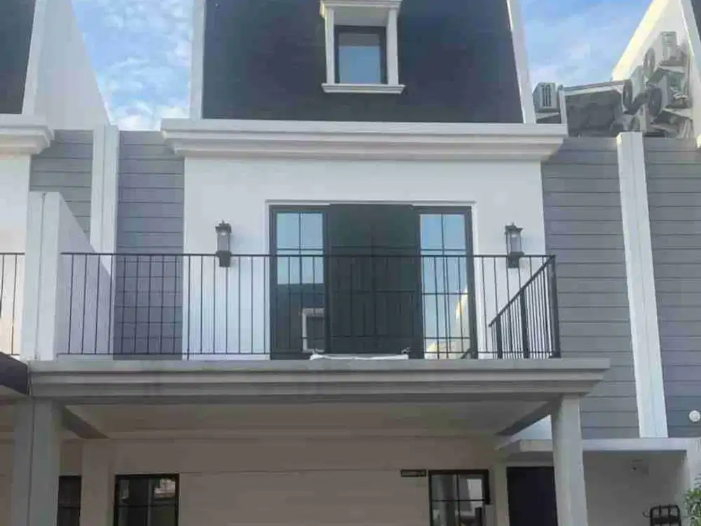 Disewakan rumah Mantion Wisteria Metro Land Metland Jakarta Timur.