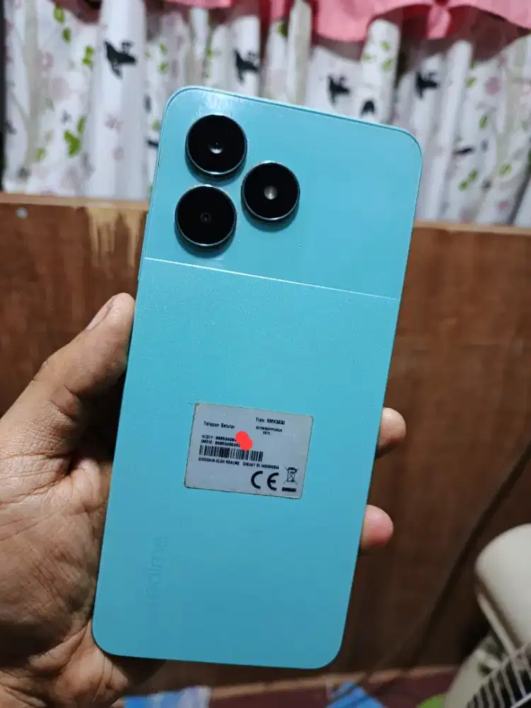 Realme c51 ram 4/128