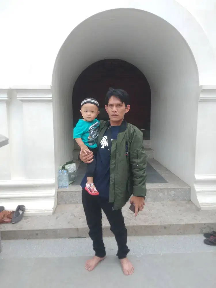 Jasa driver harian+ mobil. Siap d perintah kemana ajah