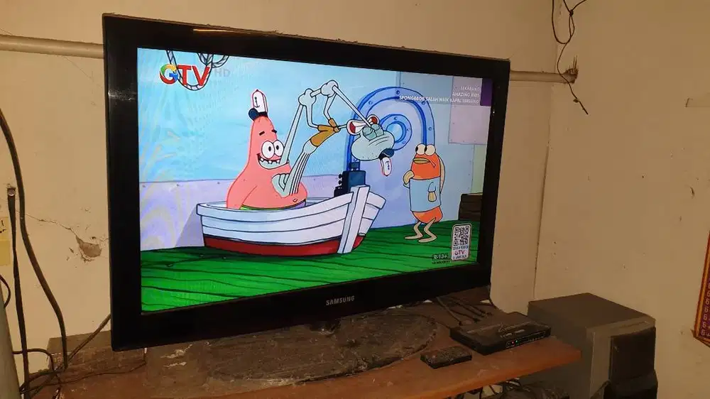TV LCD SAMSUNG 32 inch