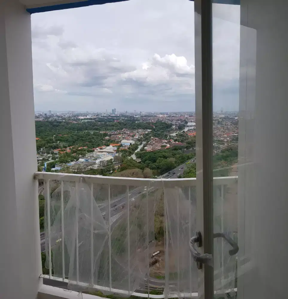 SEWA PUNCAK CBD STUDIO 8jt