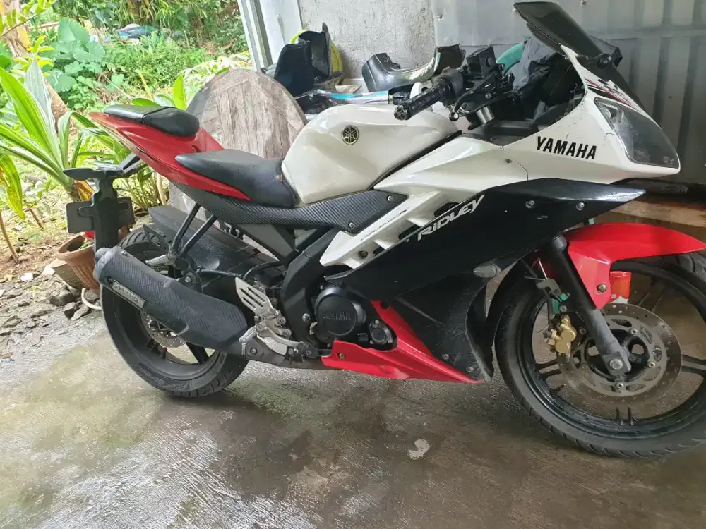 Yamaha R15 siap harian d cikupa
