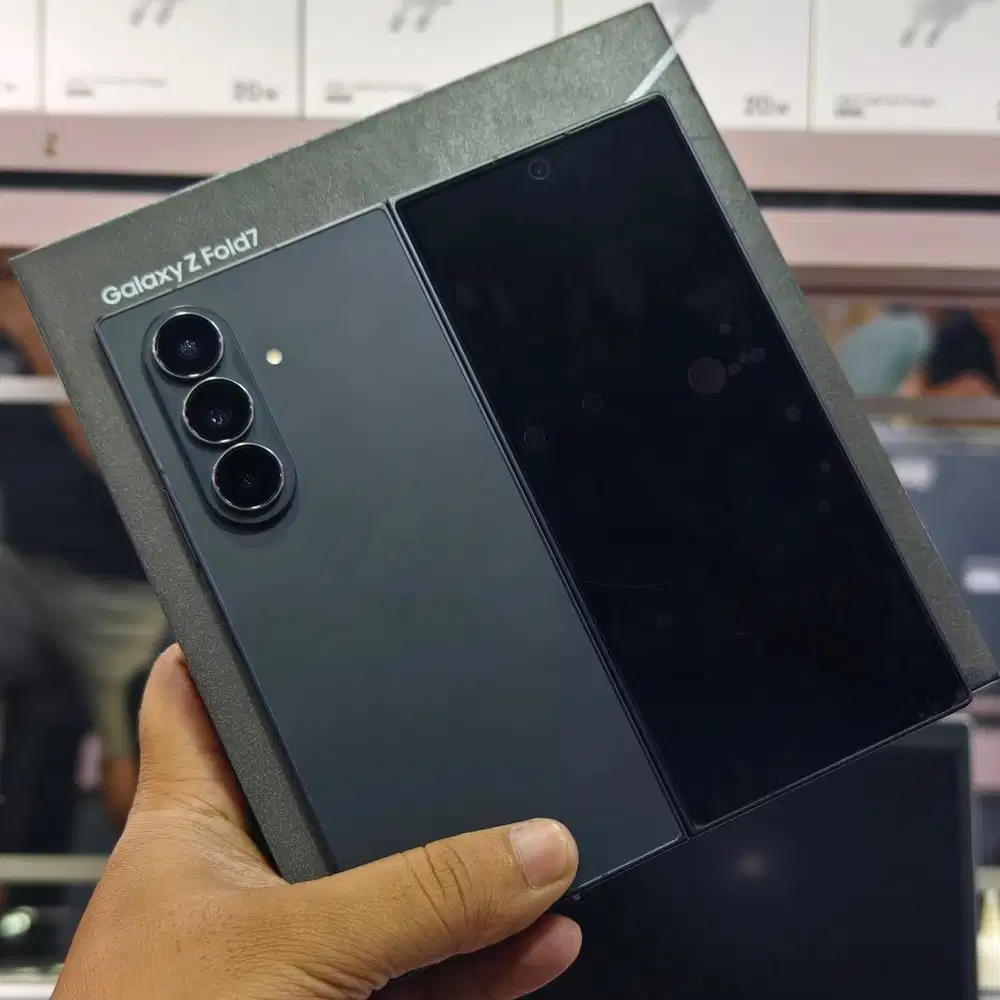 Samsung Z Fold 7 12/256Gb Resmi Sein On Januari 2027