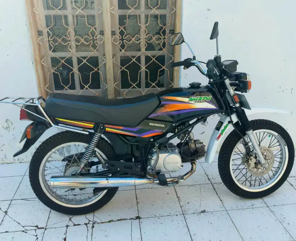 Honda Win 100 2005 akhir