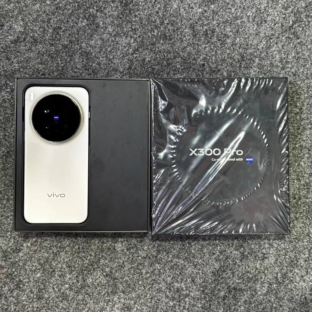Vivo X300 Pro 16/512Gb Garansi Belum Aktif
