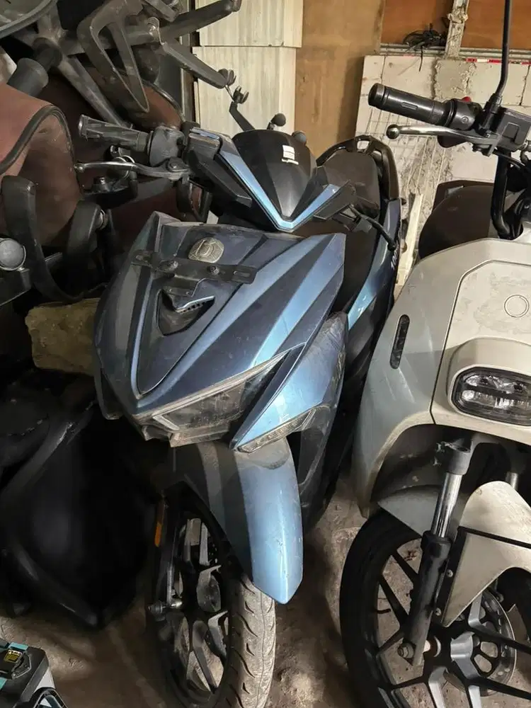 Motor listrik blotz v