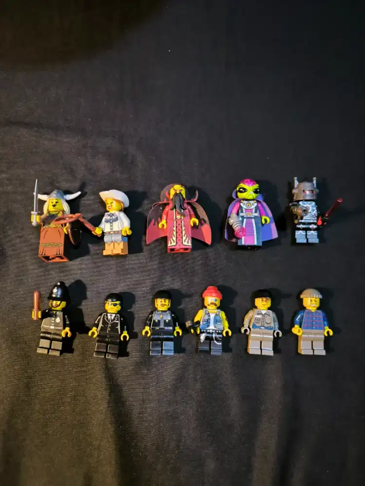 LEGO Minifigures Random