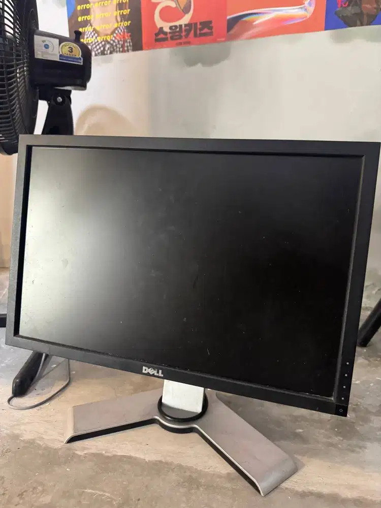 Monitor Dell 22 Inch Rotate