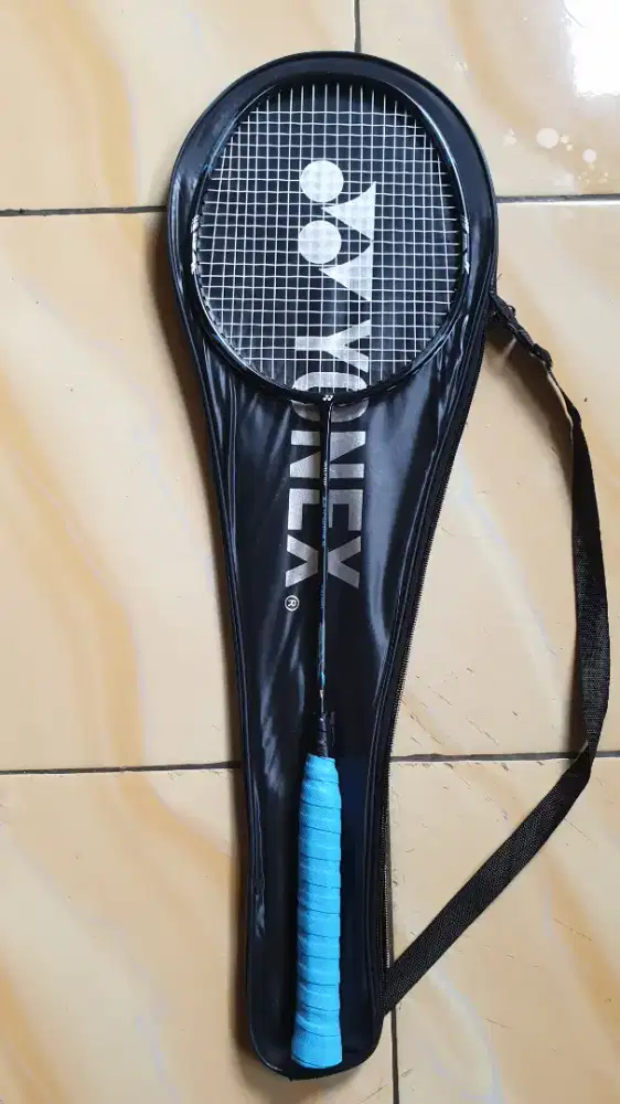 Raket yonex voltric z force 2