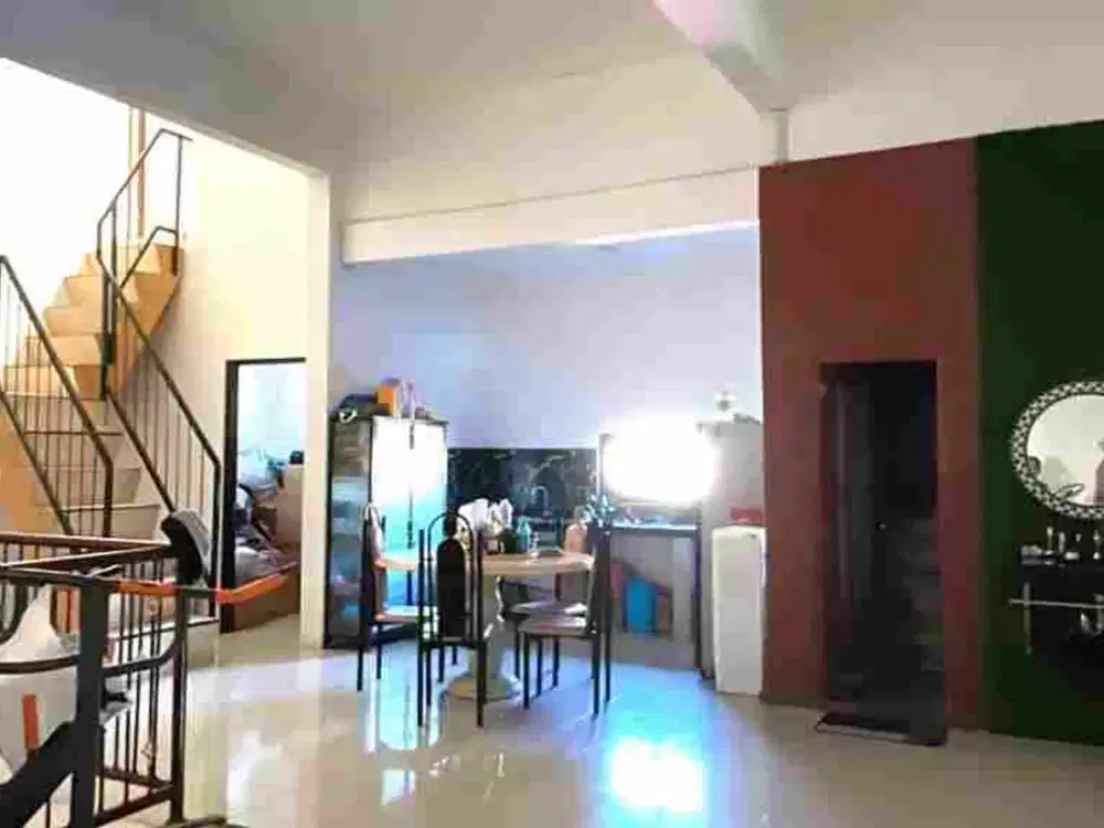 Rumah Commersial Area Kebraon