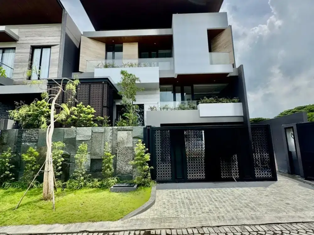 DIJUAL RUMAH WATERFRONT BARU MODERN MINIMALIS CITRALAND 5KT MEZANIN