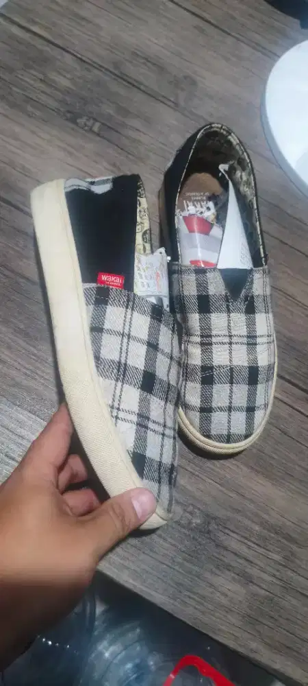 Original Wakai jual cepat aja Uk. 43