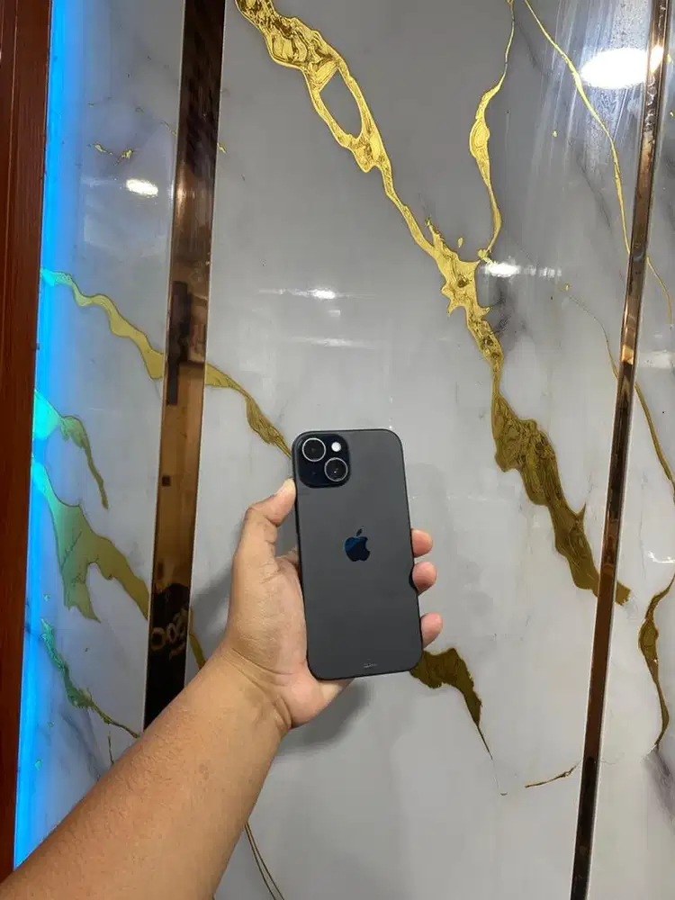 Iphone 15 256gb second ibox fullset original likenee