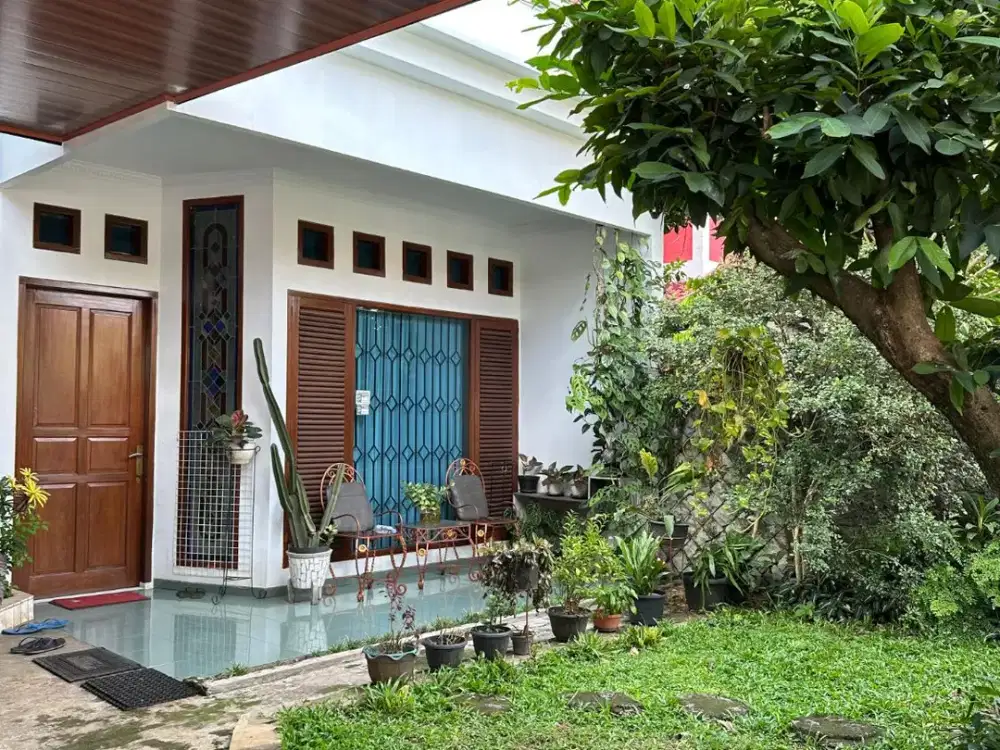 FORSALE Rumah 2 Lantai Perumahan Bukit Permai Cibubur Jakarta Timur