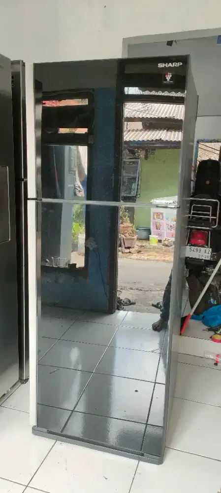 Kulkas Sharp inverter jumbo 471 liter original