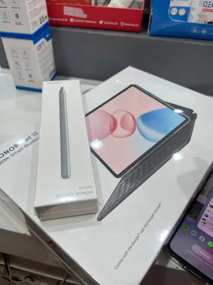 HONOR PAD 10 RAM 8+8/246GB TABLET INCLUDE KEYBOARD DAN PEN