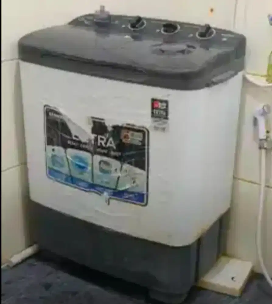 Mesin cuci 2 tabung sanken TW 8900 BK