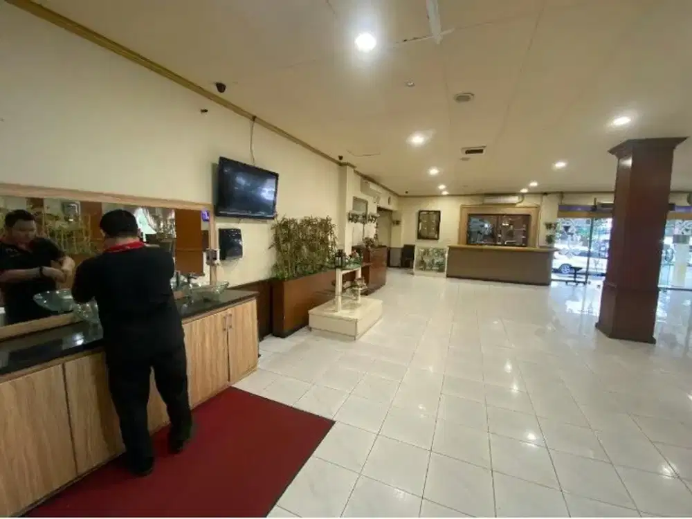 Dijual Lahan 40% Di Bawah NJOP Beserta Bangunan Yang Masih Aktif