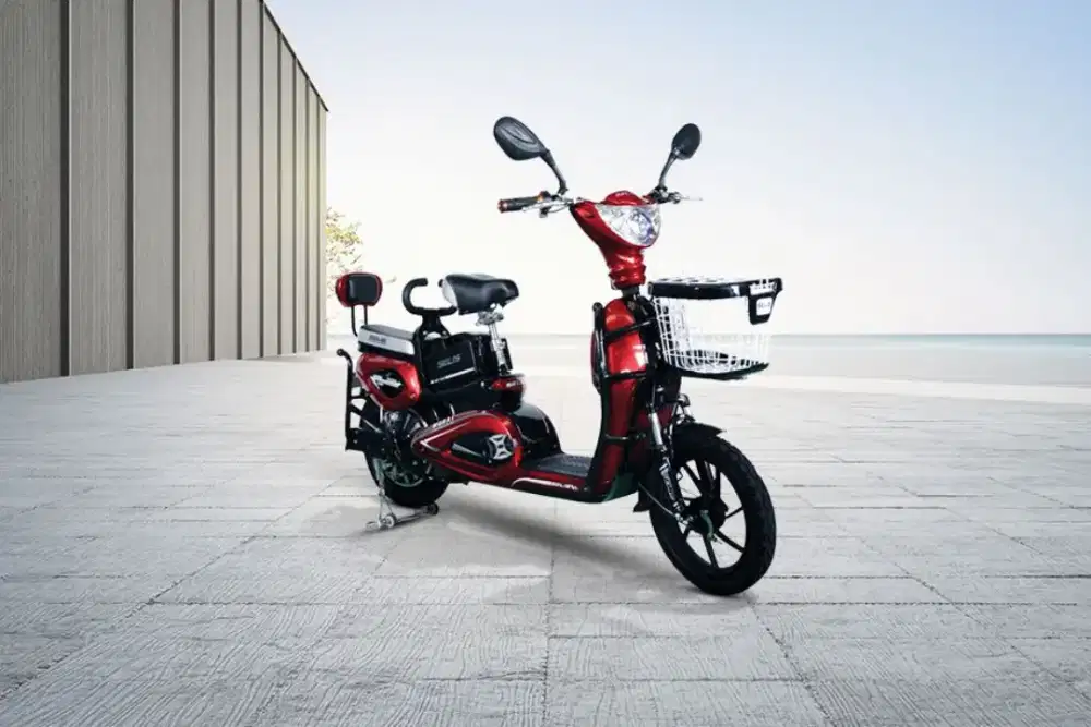 Sepeda Listrik SELIS