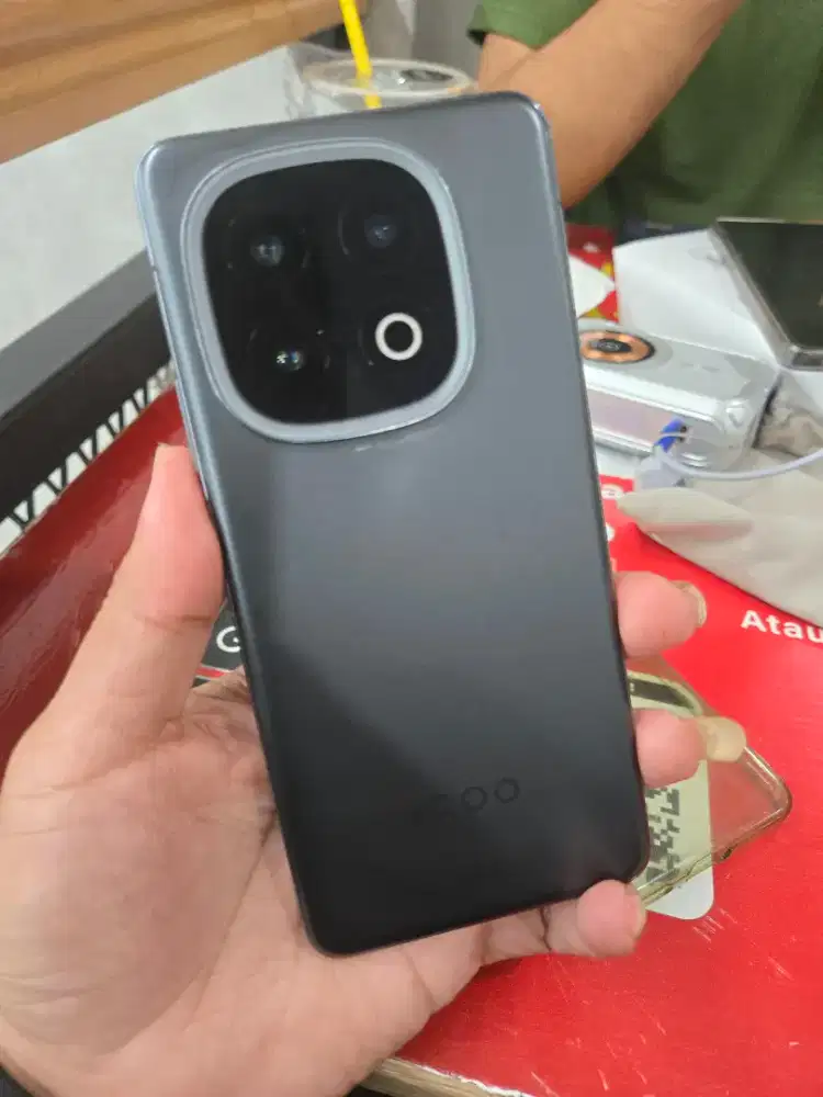 Iqoo 13 12/256 Fullset tt/bt