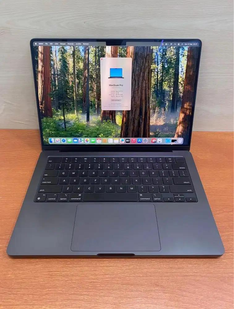 Second MacBook Pro M3 Pro 14 inch 2024 Ram 18GB SSD 1TB Grs iBox