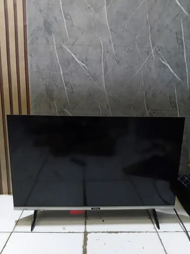 Coocaa Tv 32 inch Rusak Lcd