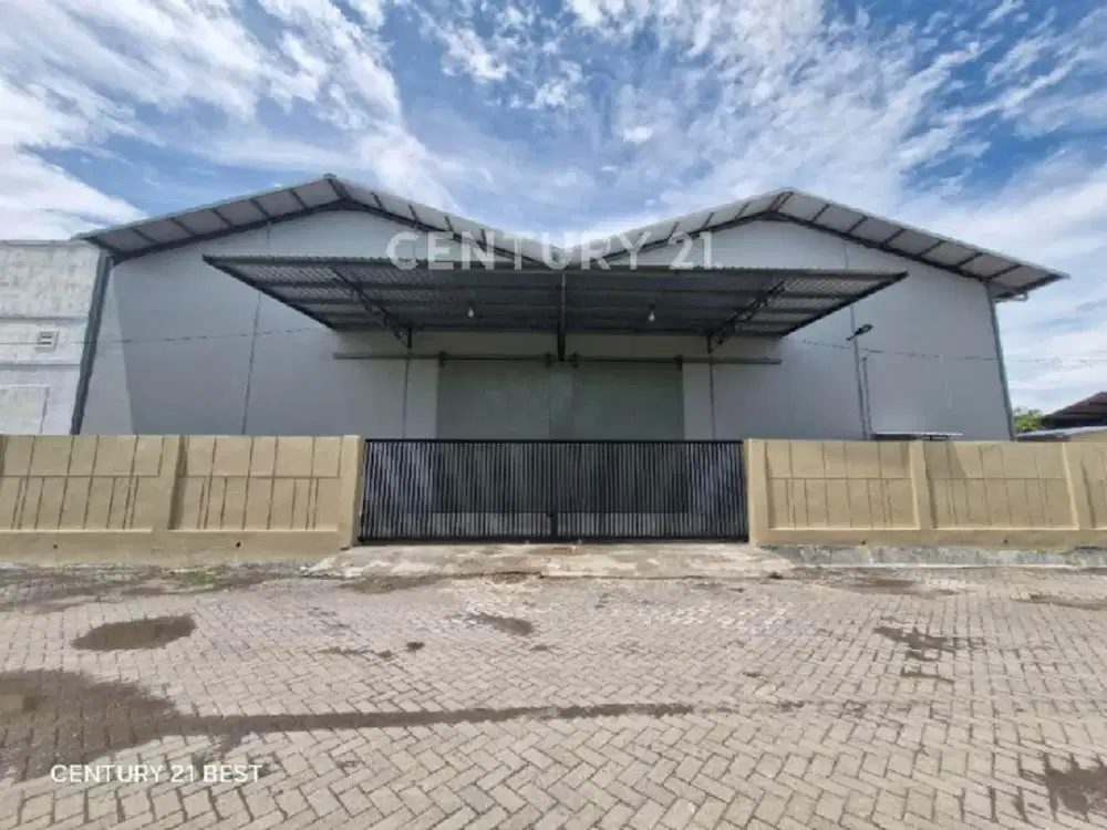 Gudang Baru Siap Pakai Di Tol Ir.Sutami Arah Ke Bandara Makassar