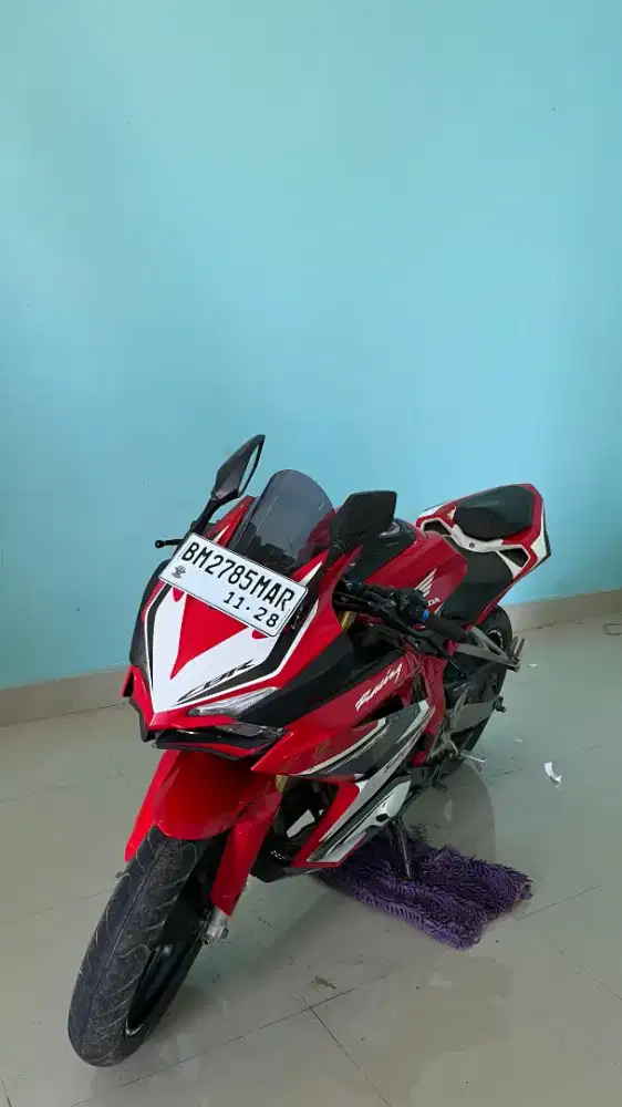 Dijual CBR Merah 250R