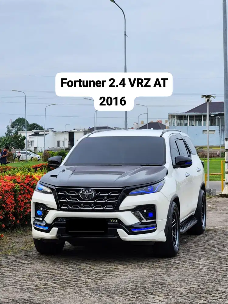 Fortuner 2.4 VRZ Solar AT 2016  ( Upgrade GR Sport )