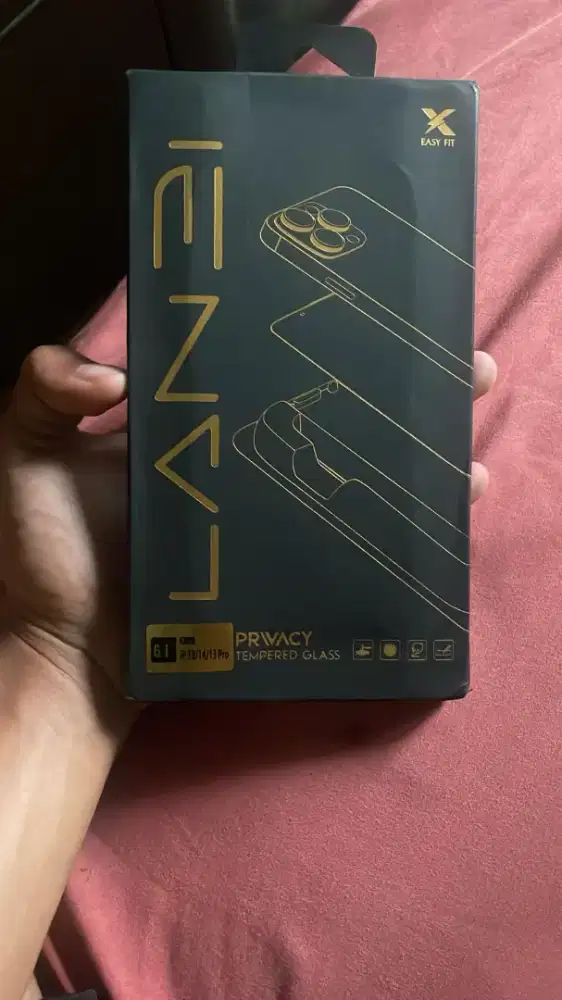 tempered glass M.R.D.I.Y iphone 13/13pro/14 anti spay