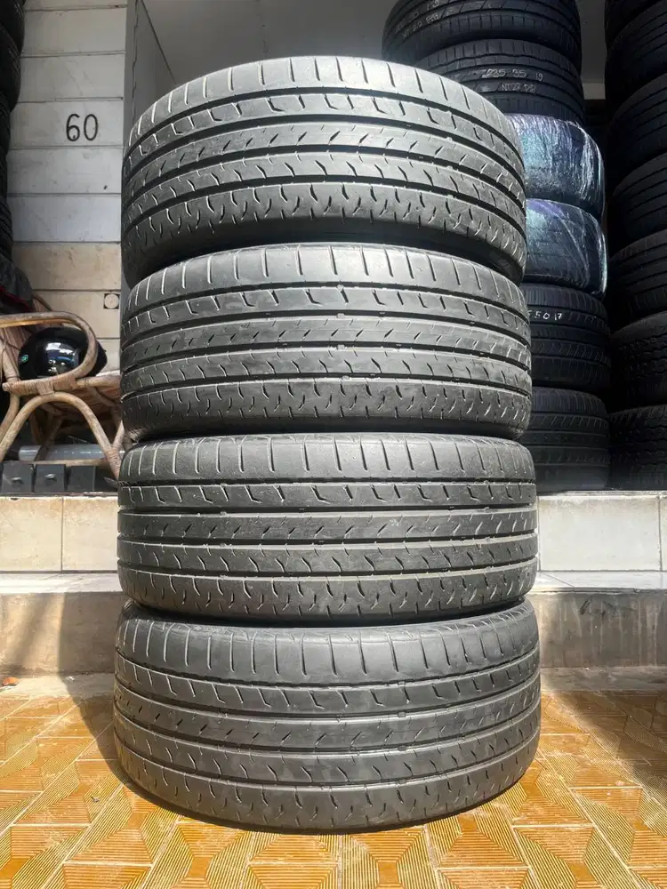 Ban Continental Max Contact MC6 235 50 r18 4Pcs