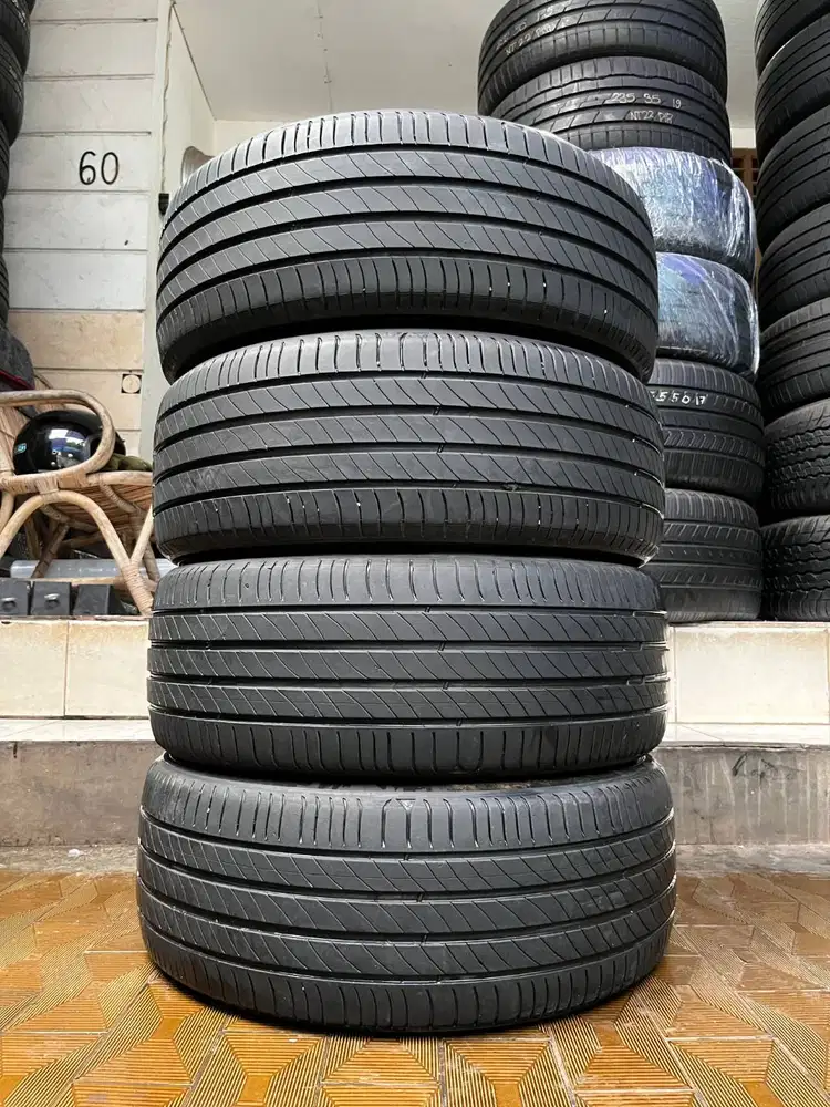 Ban Michelin Primacy 4 215 55 r17 4Pcs