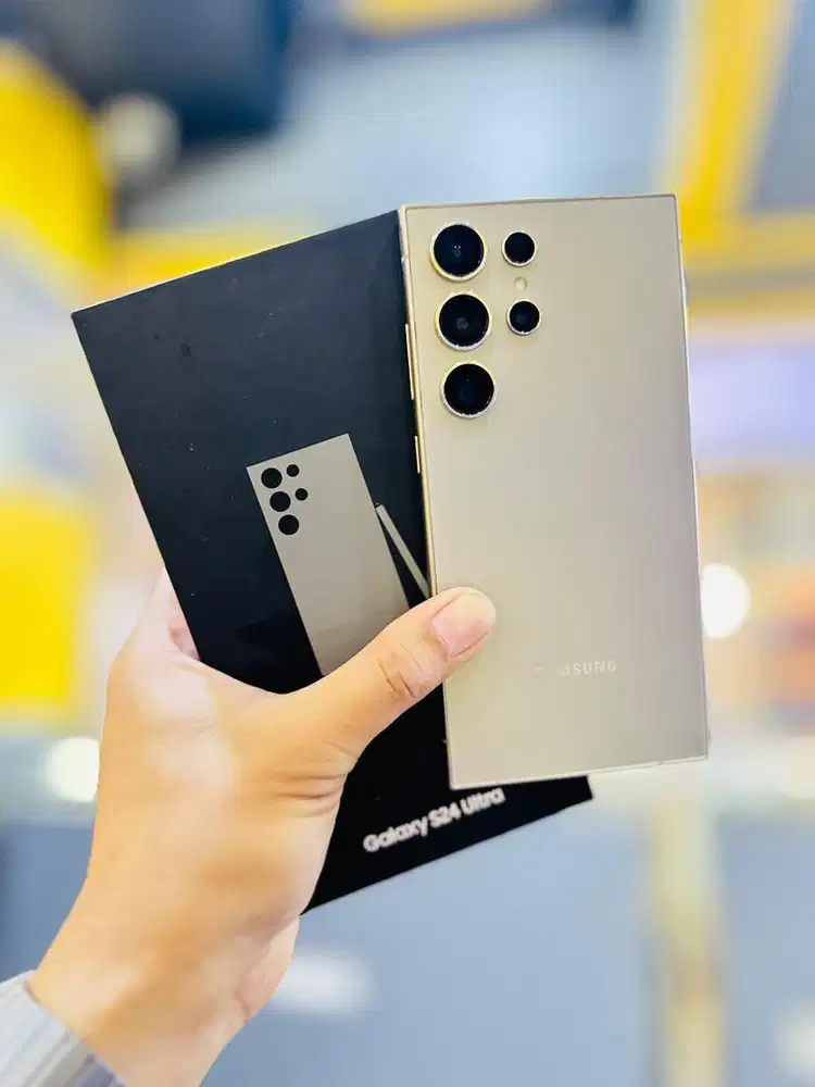 Samsung S24 Ultra 12/512 Like new