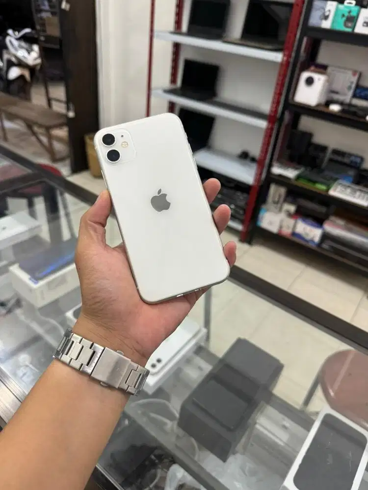 Iphone 11 64GB BH 100% Wifi Only Mulus Lengkap